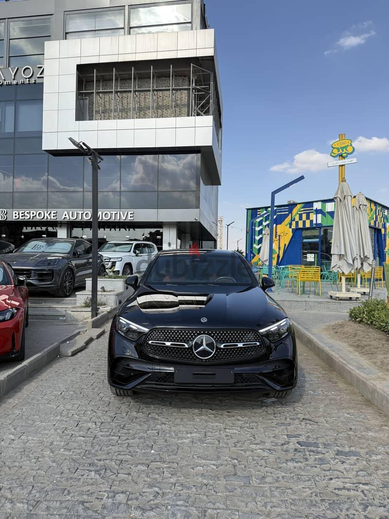 Mercedes-Benz GLC 200 2026 — 1/8