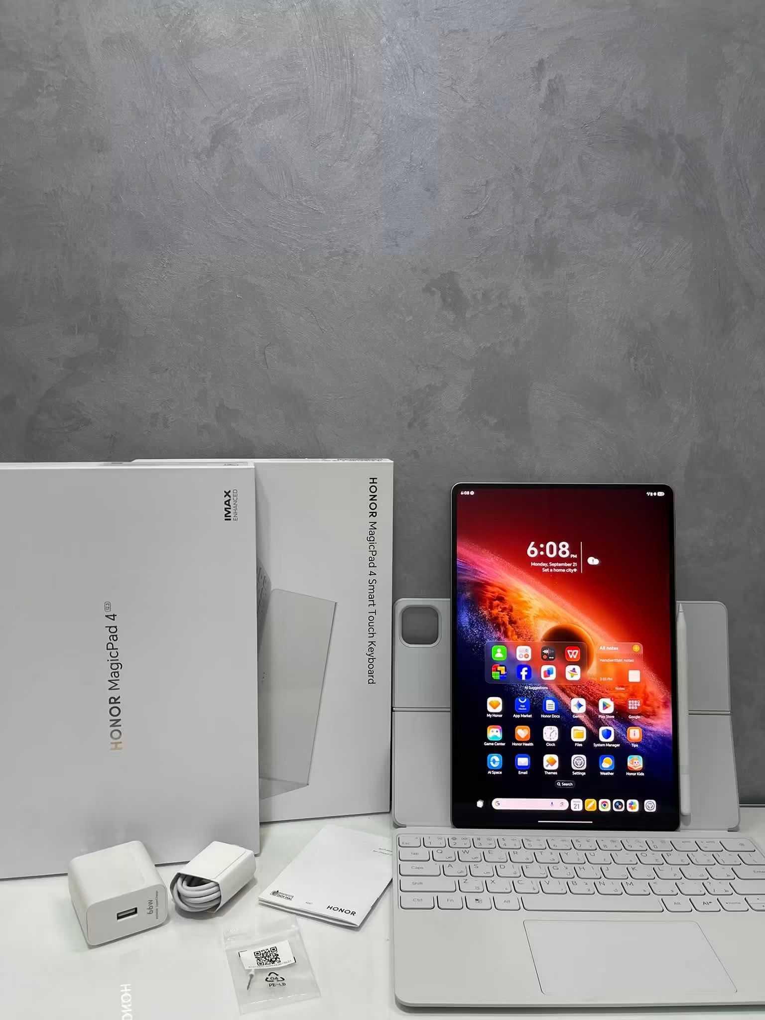 Honor Magic Pad 4 — 1/8