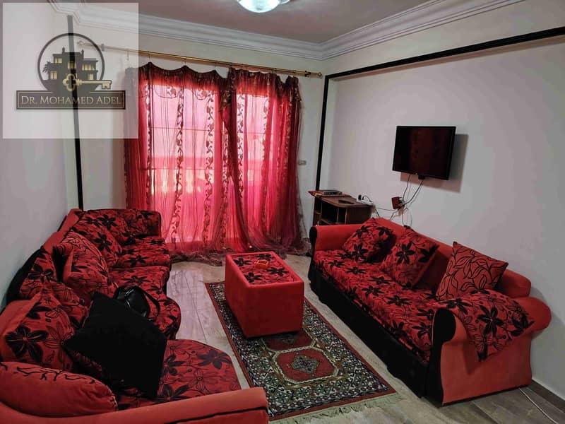 شقه ميكا الكبيره على البحر مباشره مدخل خاص للشط ميكا درويش شهر العسل البيطاش العجمي الإسكندرية