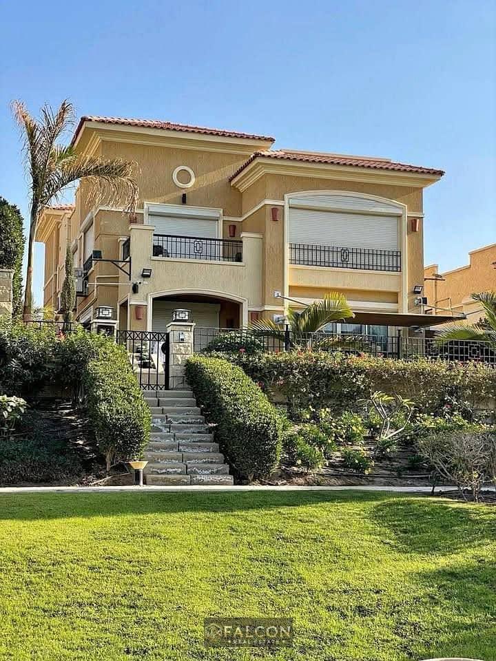 VIP Triple View Villa, 40% Discount, Fully Finished + AC, Prime Location near Palm Hills, Mountain View & Mivida. — 1/8