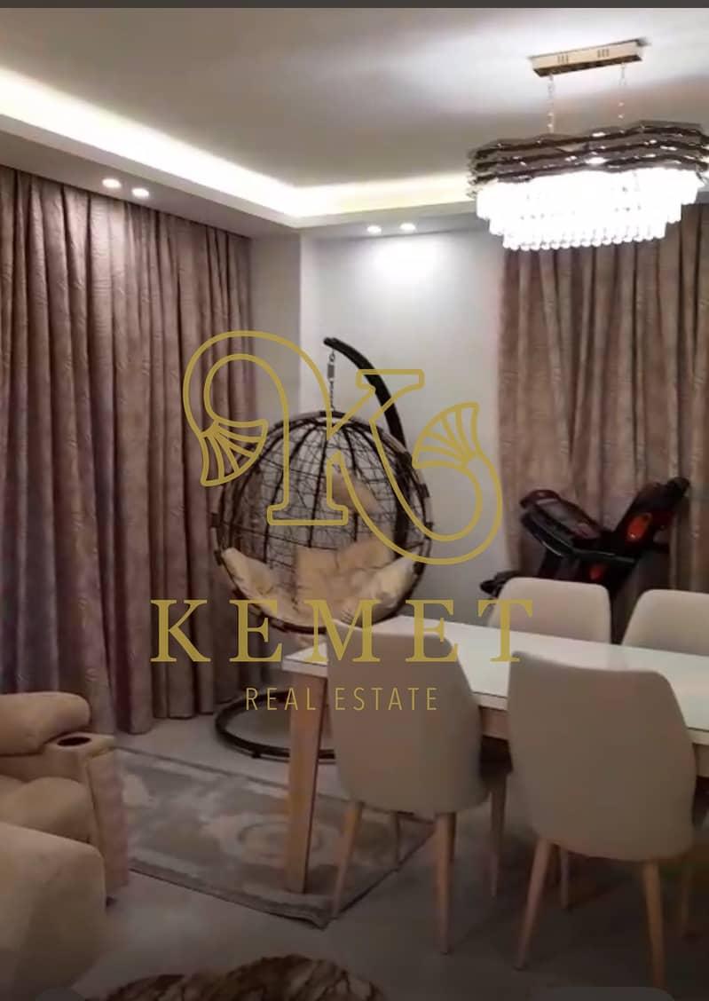 200 sqm apartment in Third District, New Cairo, 1st floor, ultra super lux finish, furnished with appliances except fridge. Price EGP 7,700,000. only! — 1/8