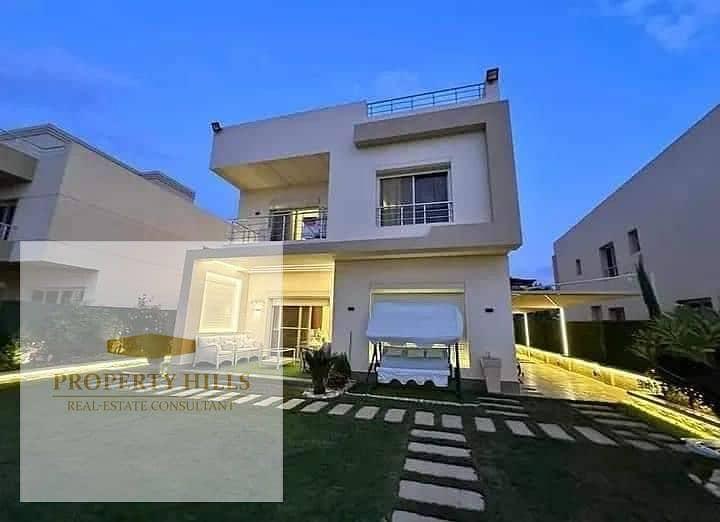 With flexible payment a villa in Palm Hills NewCairo ready for viewing — 1/8