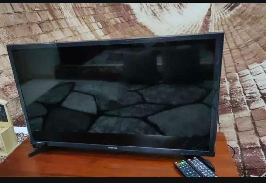Samsung Smart Led 32 — 1/2