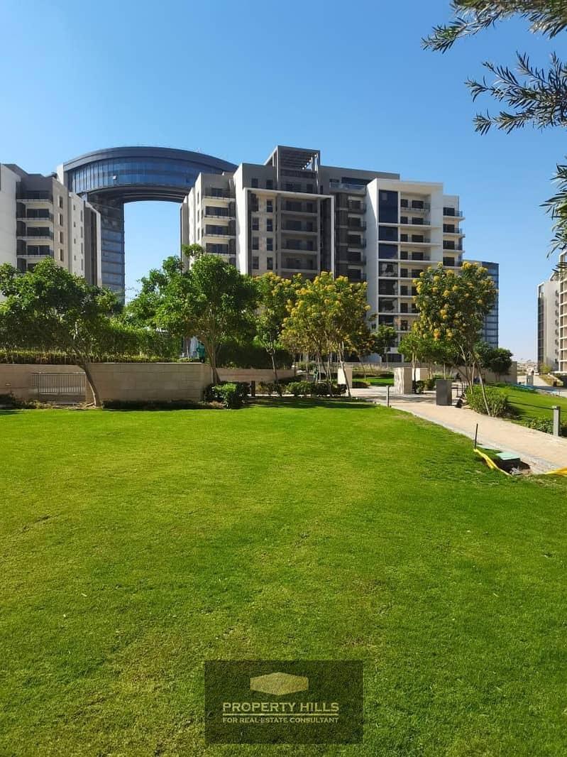 Two-bedroom apartment finished with air conditioning in old Sheikh Zayed in Zed Towers next to Cairo Gate Emaar on Al-Nazha Street — 1/8