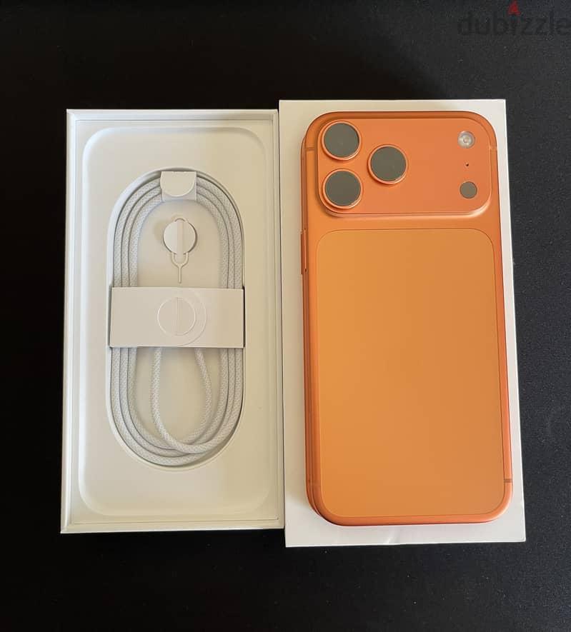 Apple - iPhone 17 Pro Max — 1/8