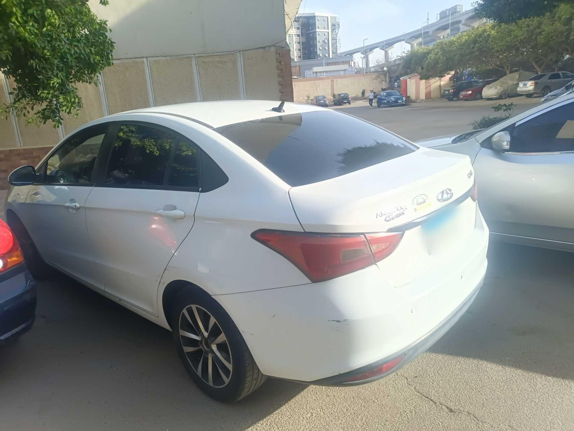 شيري اريزو ٢٠٢٢ هاي لاين  — 1/4