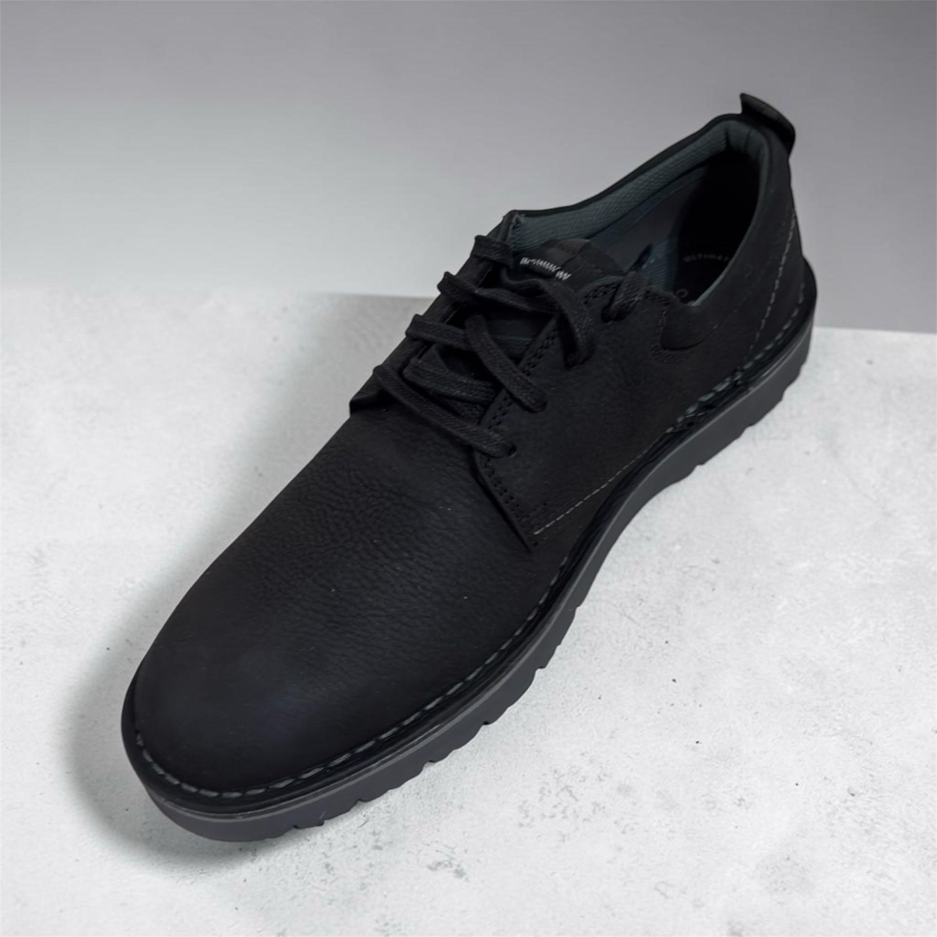 كلاركس Clarks أصلي وارد أمريكا - مقاس ٤٦ (جديد تماماً) — 1/3