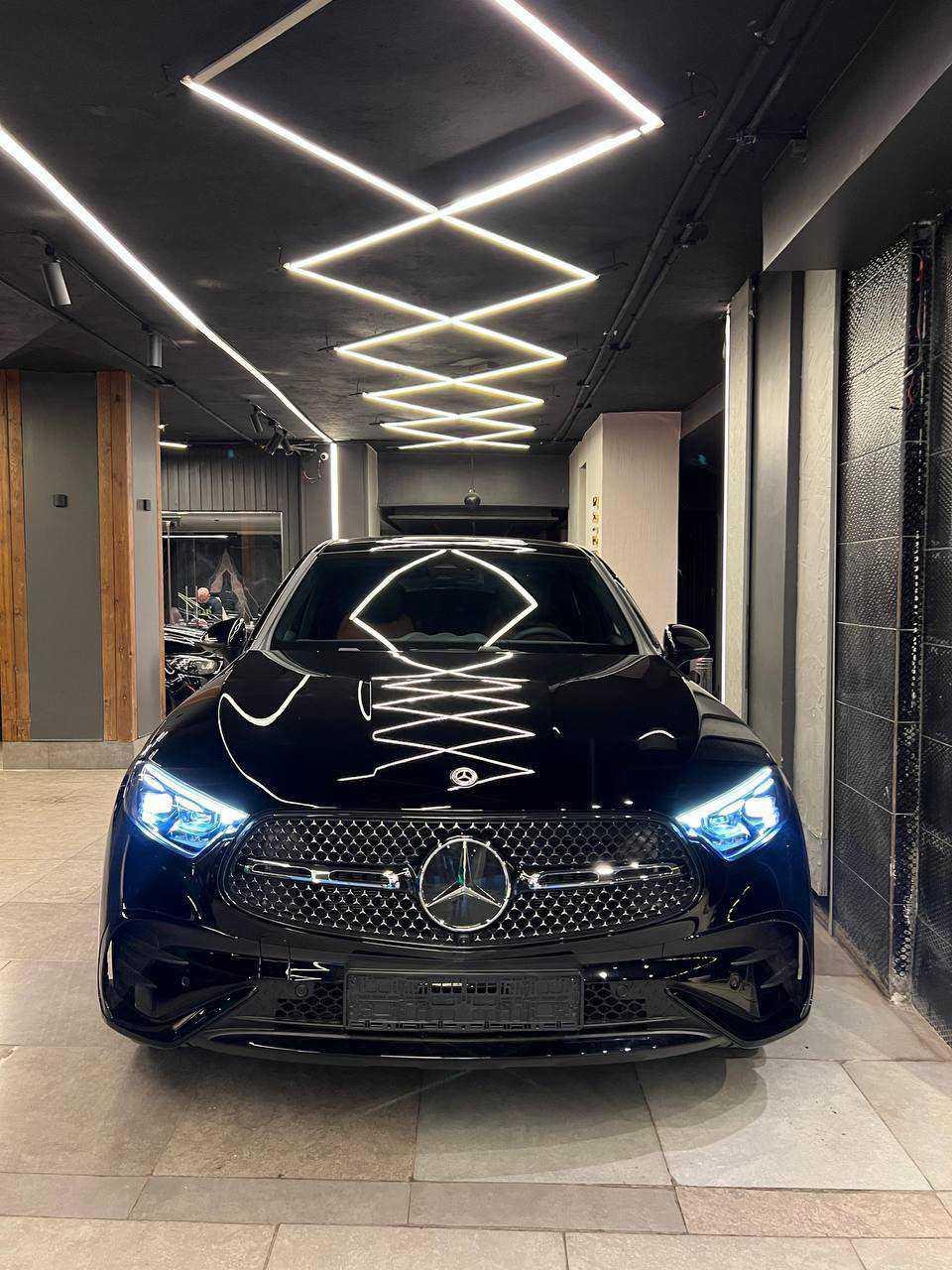 مرسيدس GLC300