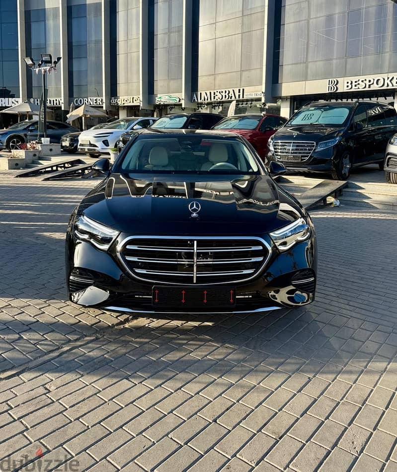 Mercedes-Benz E200 exclusive 2026 — 1/8