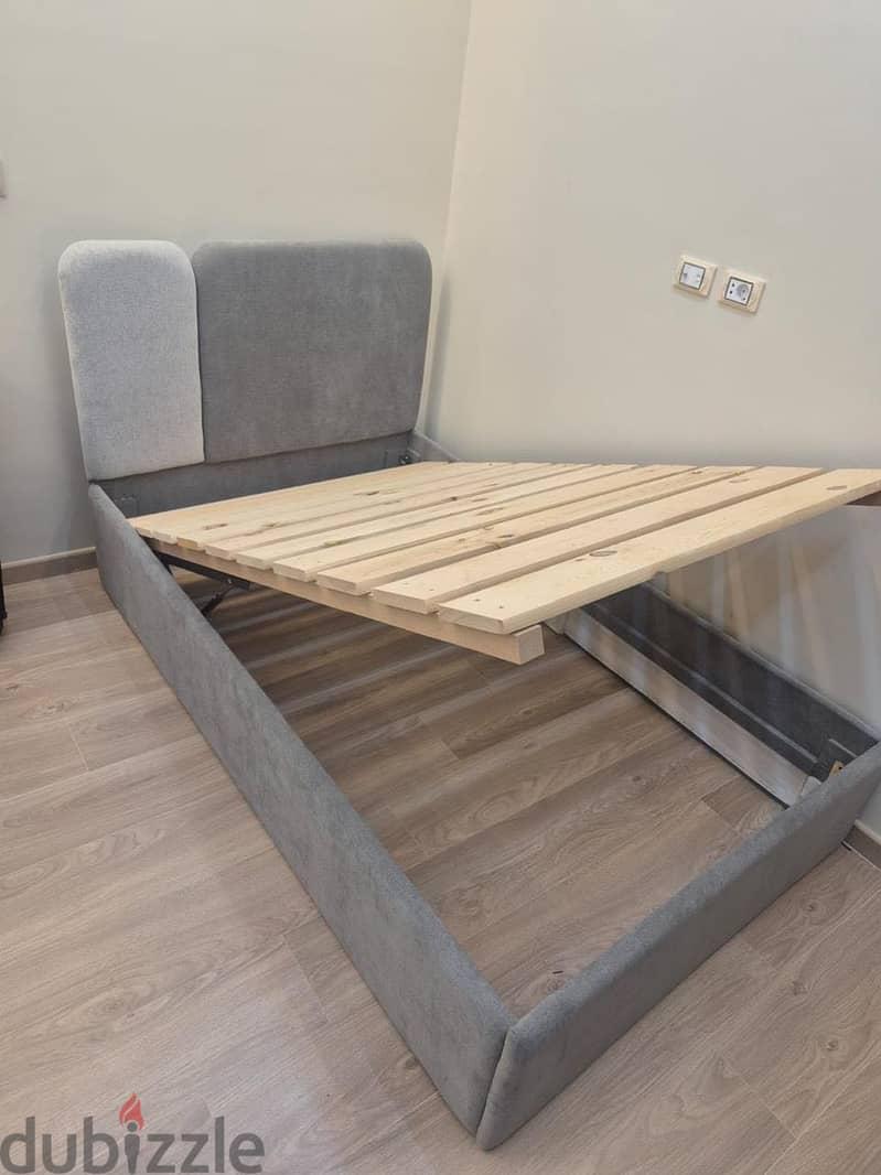 In house (new bed) — 1/5