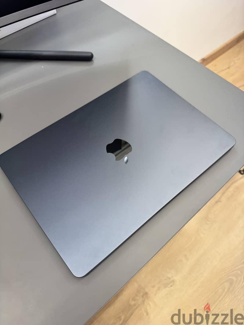 MacBook Air M2 16GB RAM 512GB SSD — 1/4