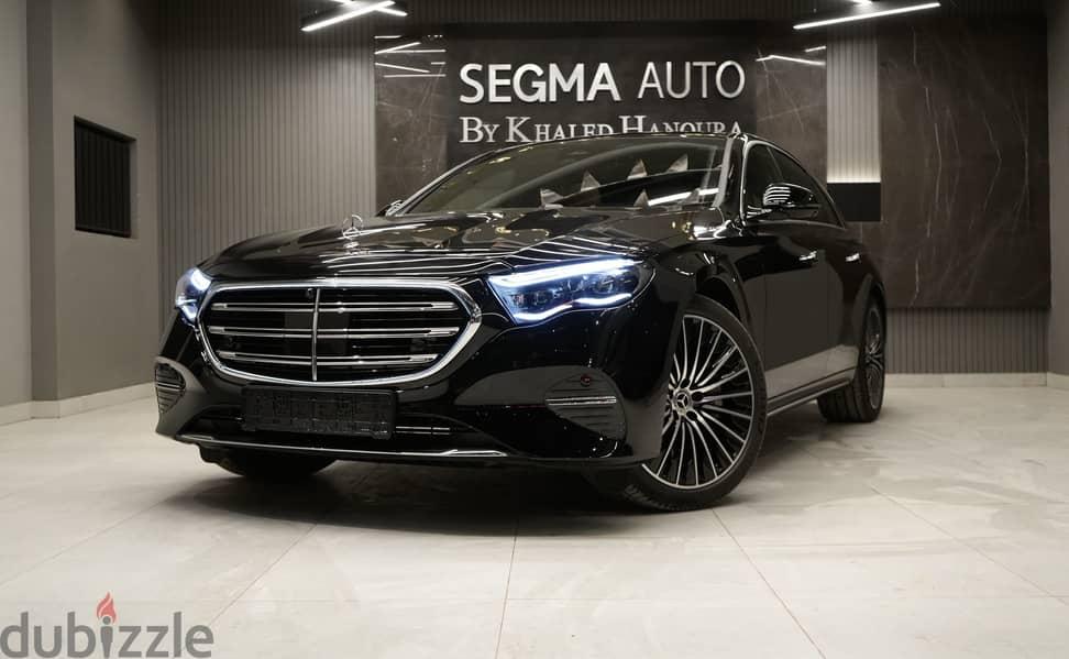 Mercedes-Benz E200 exclusive 2027(كاملة جميع المواصفات (فواحة+تبريد — 1/8