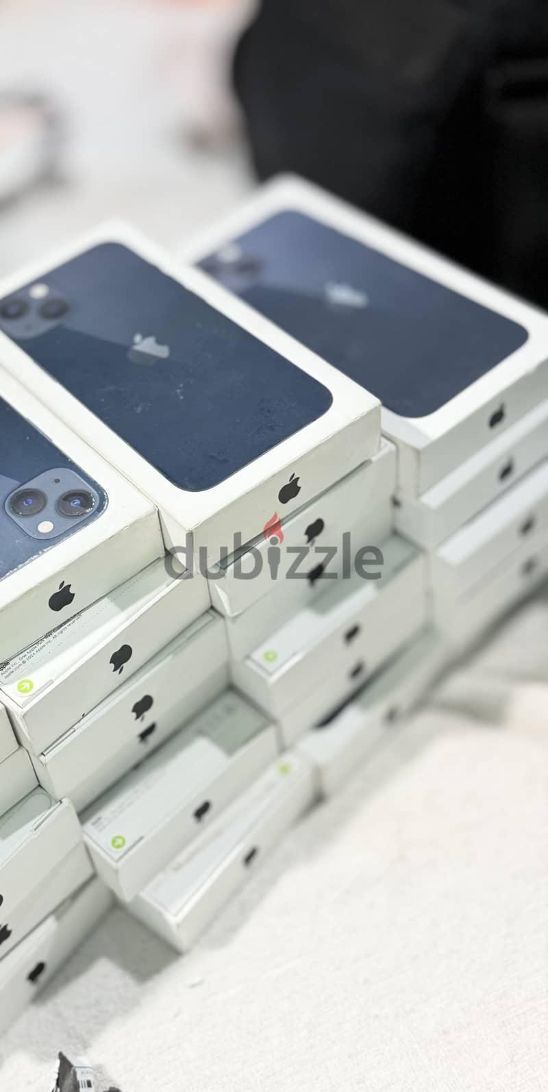 ايفون 13 iPhone — 1/4