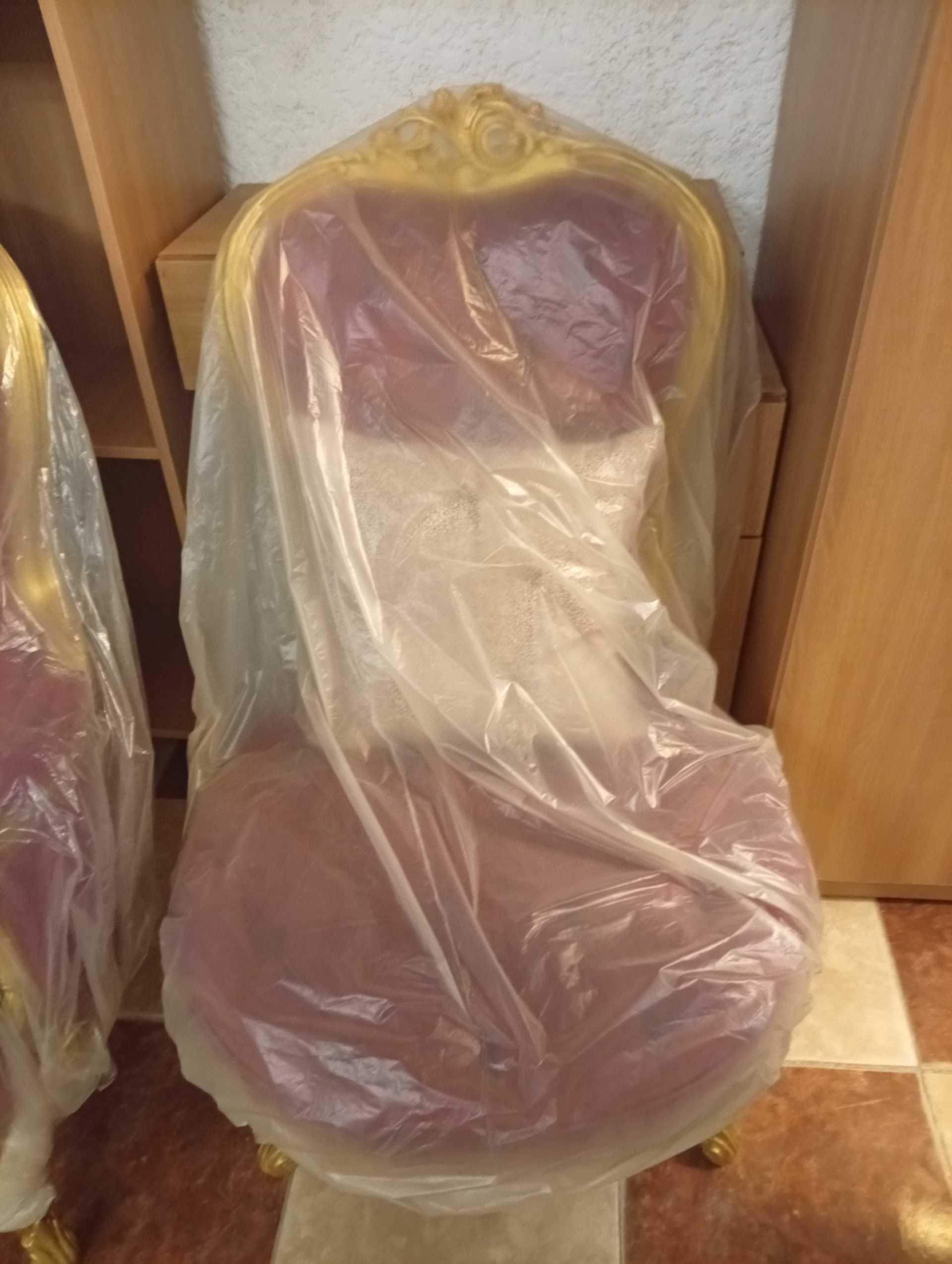 صالون مدهب ونيش ٢ دلفه