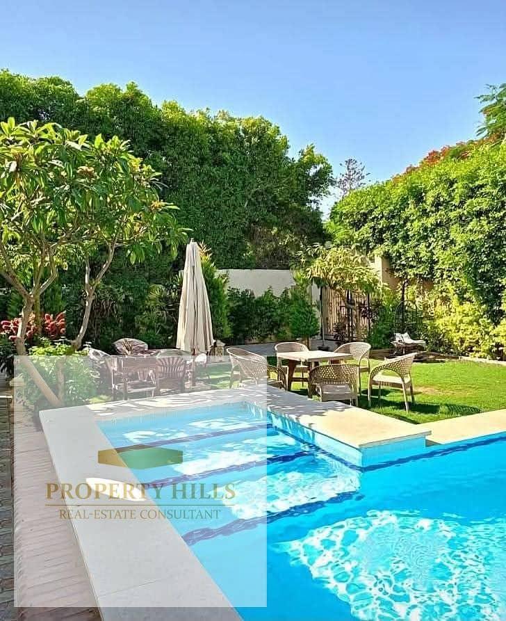 Villa at the Price of an Apartment for Sale Installments up to 10 Years Lowest Down Payment Best Price Open View on Landscape in a Compound New Cairo — 1/8