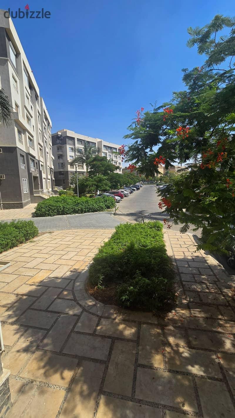 My city apartment 92m ground floor without garden B10 very prominent location