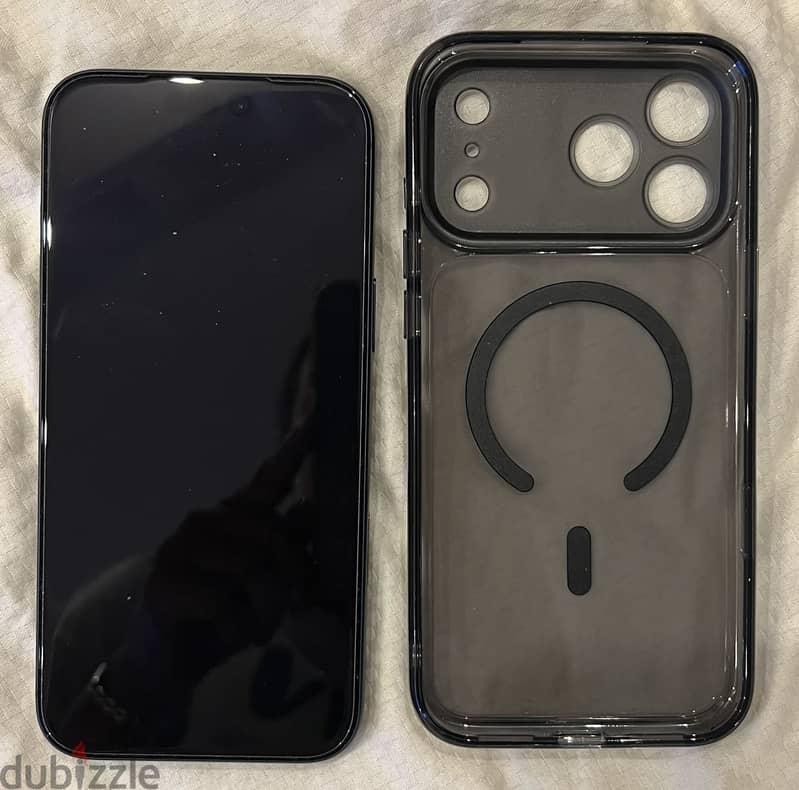 Apple - iPhone 17 Pro Max — 1/8