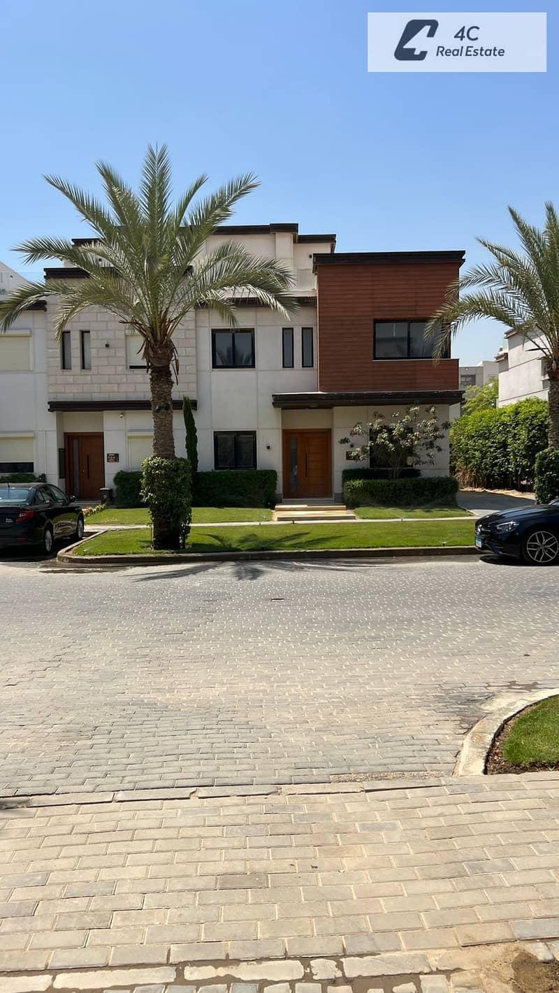Corner Villa at the Lowest Market Price by EGP 500,000, with a Prime View, 4 Bedrooms, and the Best Layout in Azzar 2, Fifth Settlement, New Cairo, — 1/8