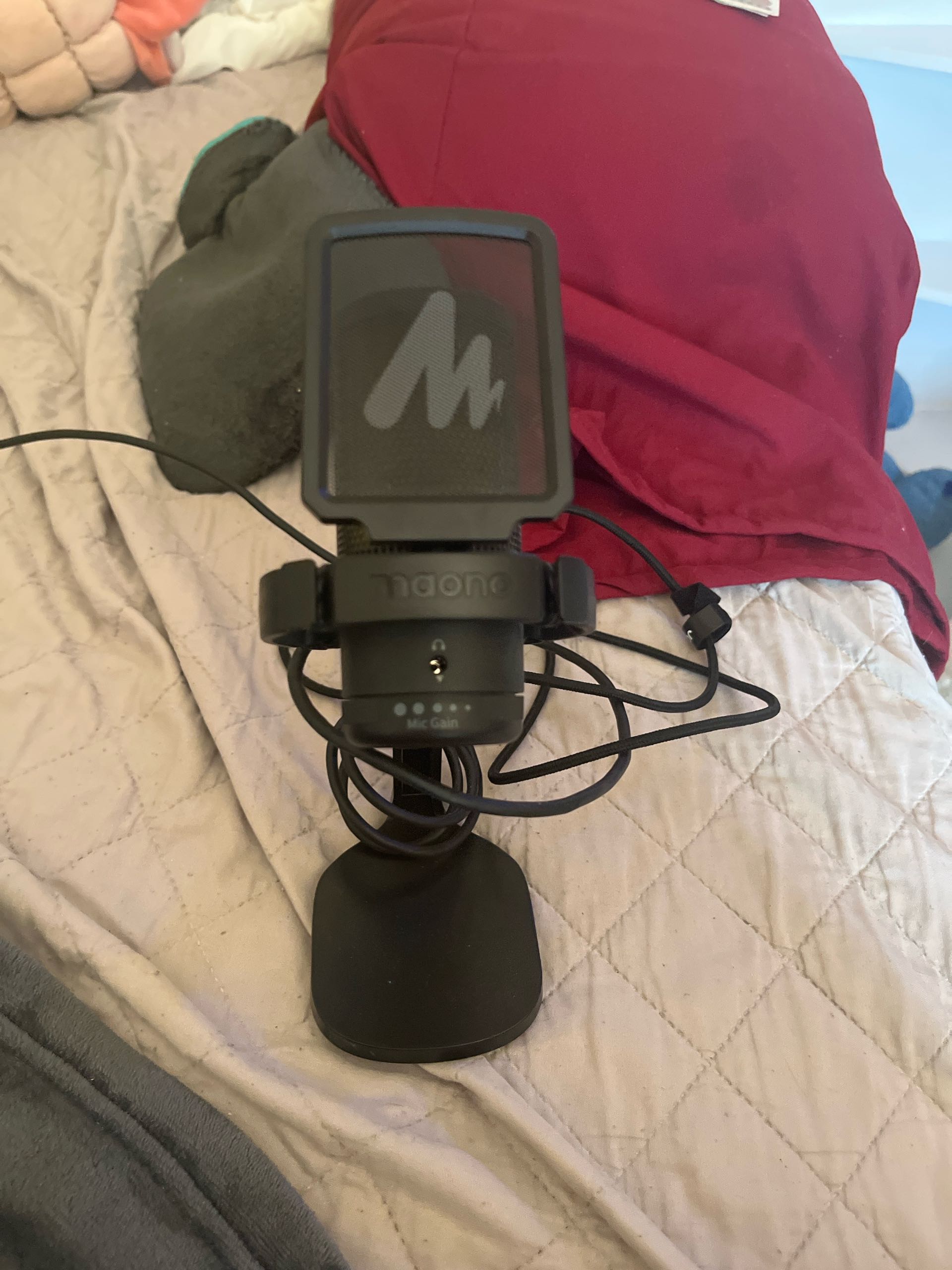 Microphone Changing  Colors 