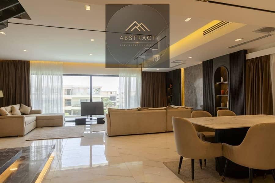 A prime location villa fully finished USL from a developer with a strong track record with a clear sea view of the park in New Cairo near Mountain — 1/8