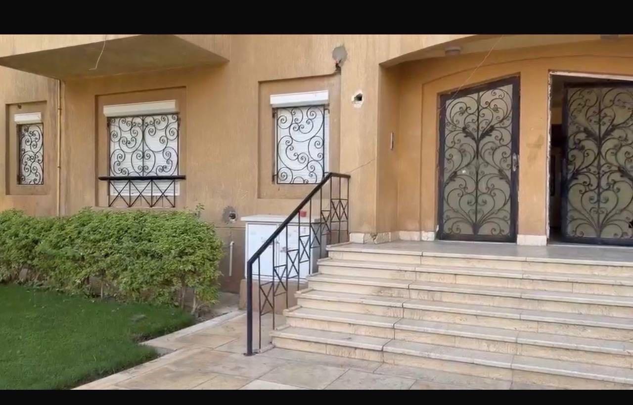 شقة بكمبوند الرحاب  للبيع