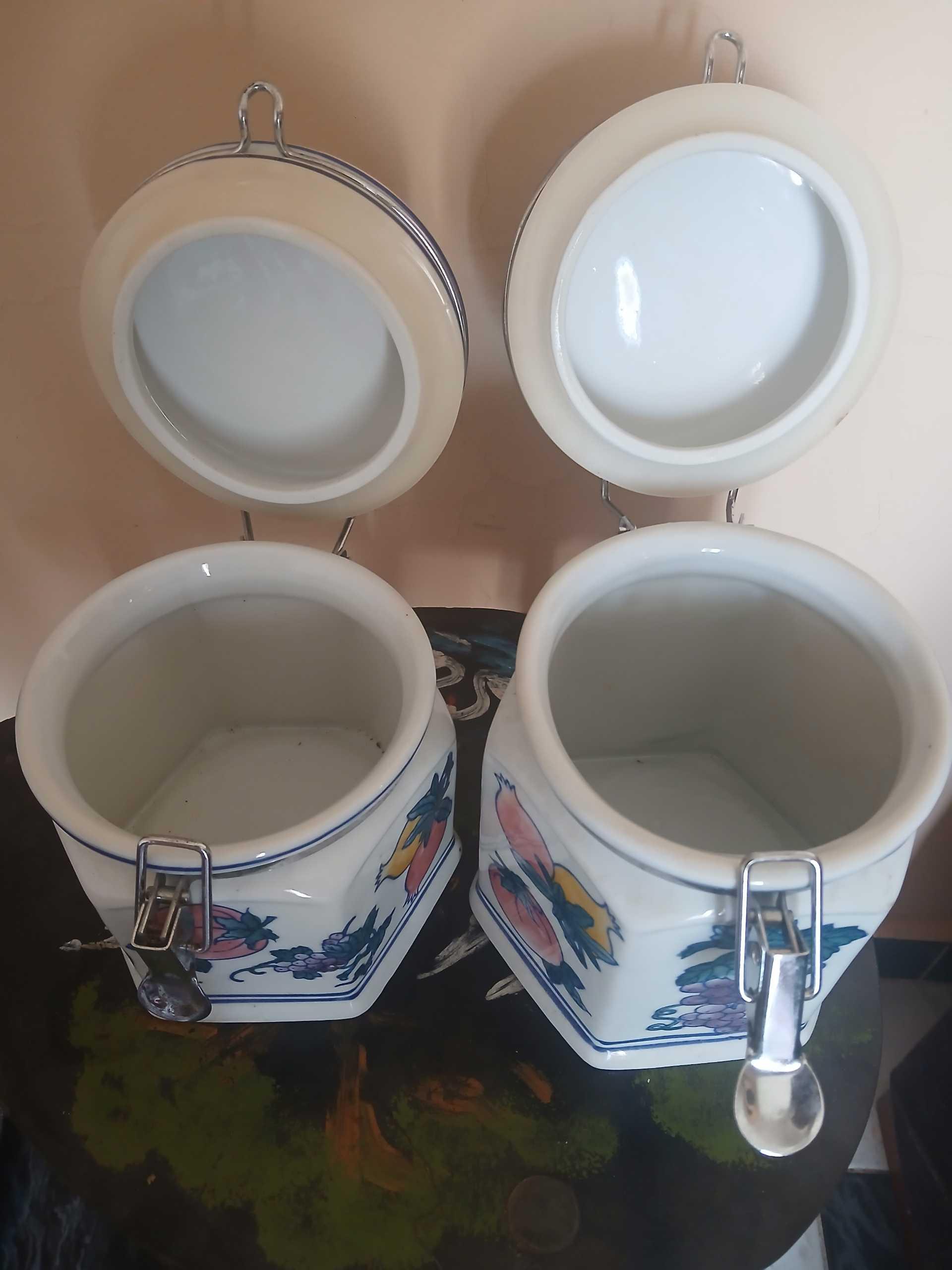 برطمانات مطبخ صينى 