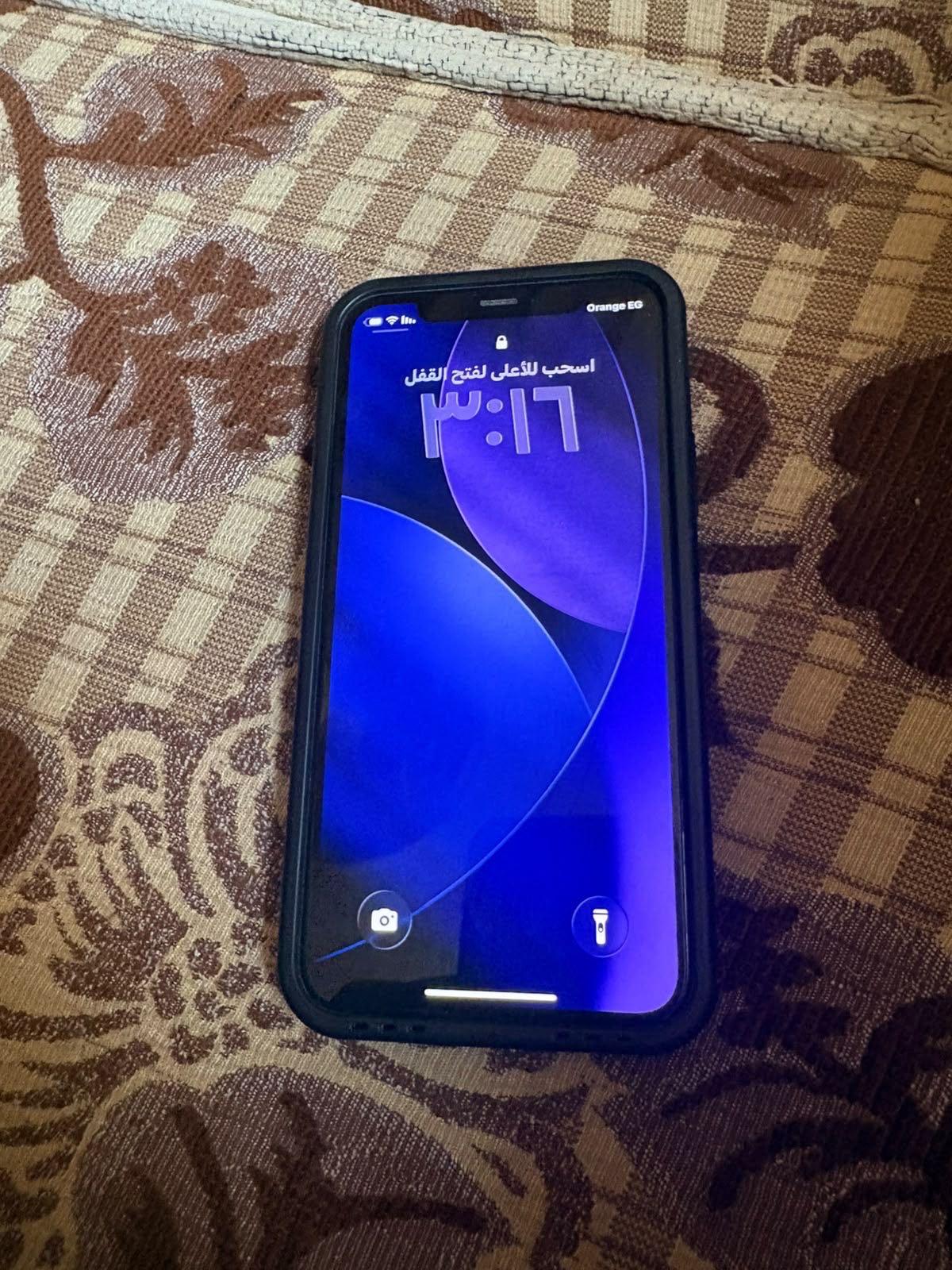 ايفون ١١ برو  — 1/3