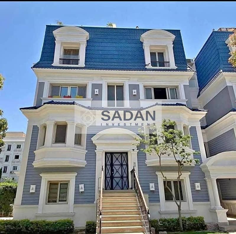 i villa,ready to move opposite the Public Prosecutor's Office, in Mountain View 1.1 Compound, Fifth Settlement, New Cairo — 1/8