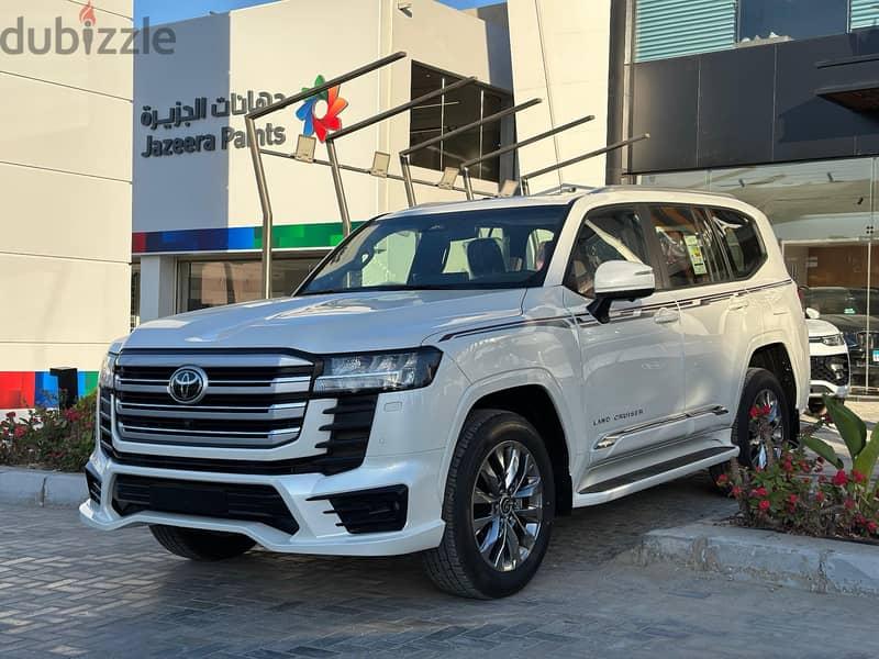 Toyota Land Cruiser 2026 GXR — 1/8