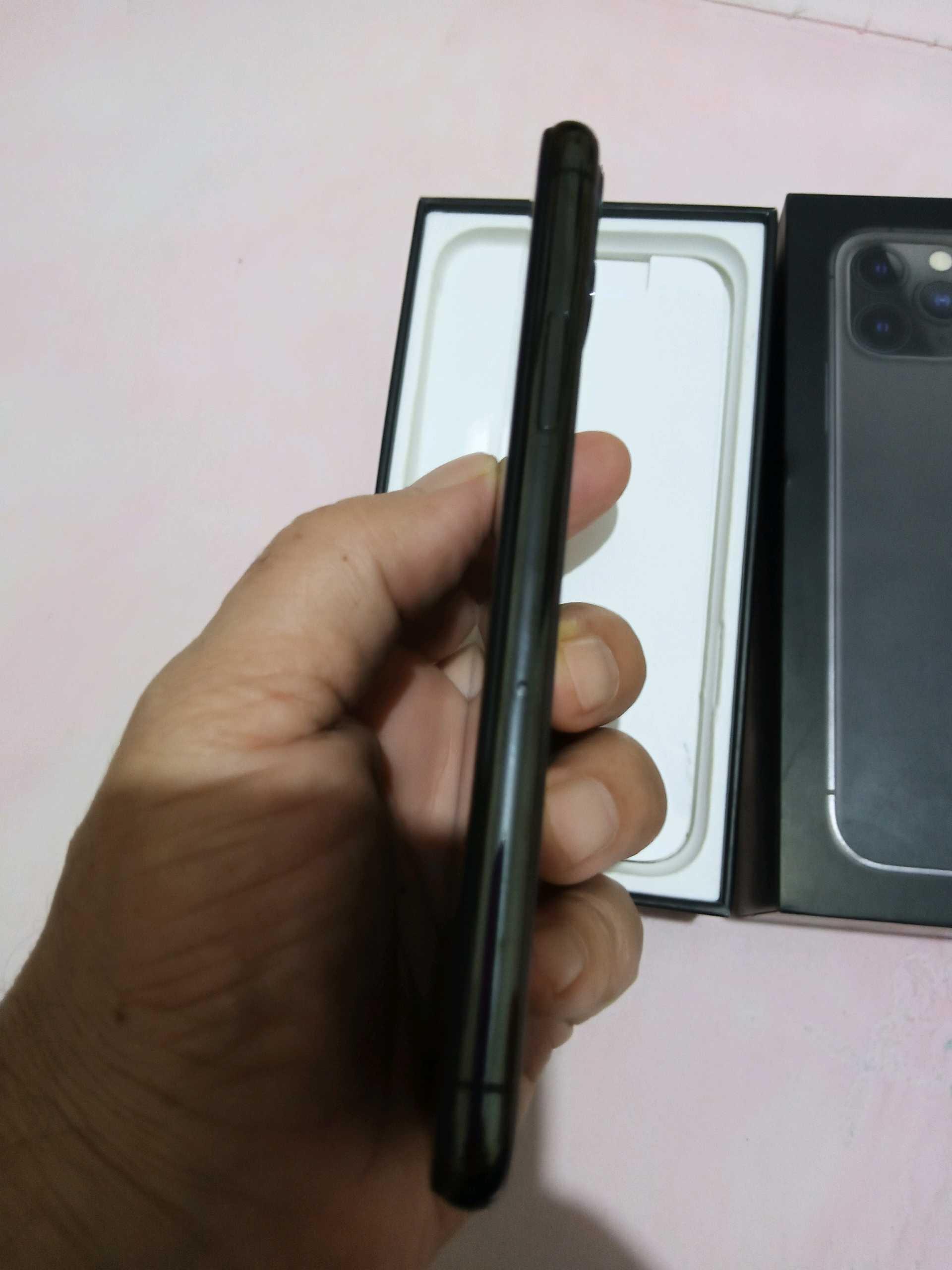 Iphone 11 Pro  — 1/6