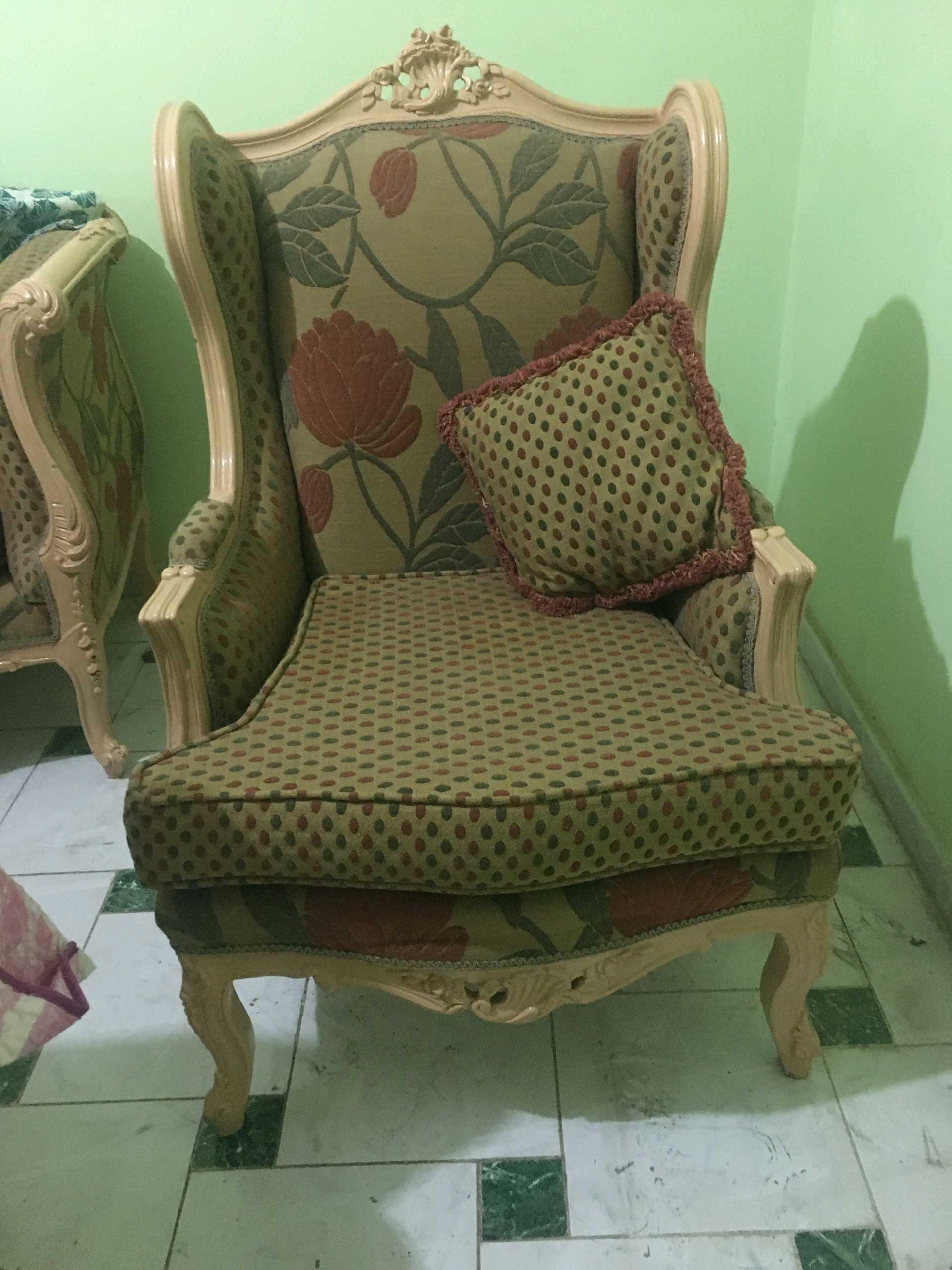 غرفة صالون خشب زان احمر برنامج أخضر هندي