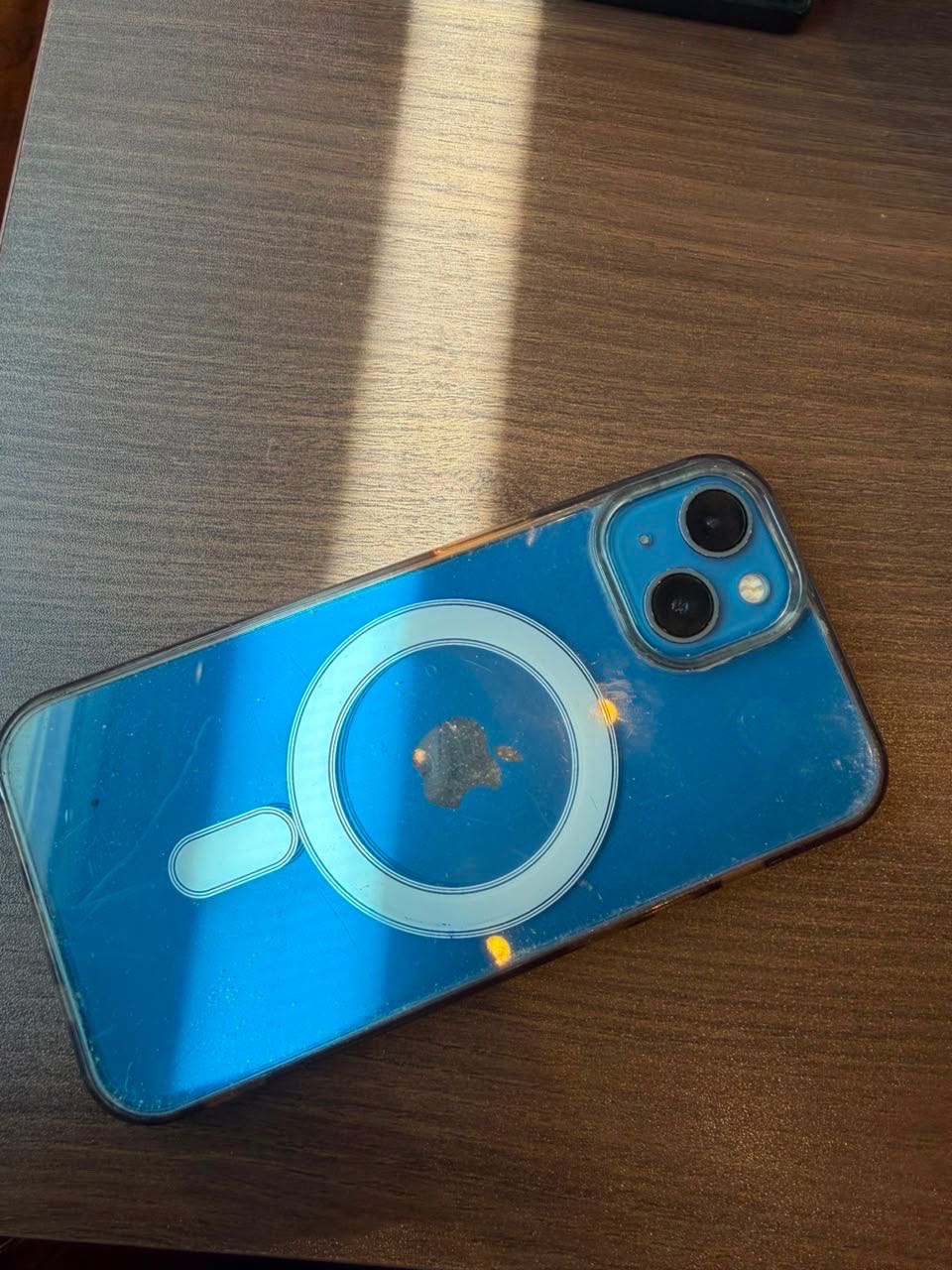 I Phone 13  — 1/2