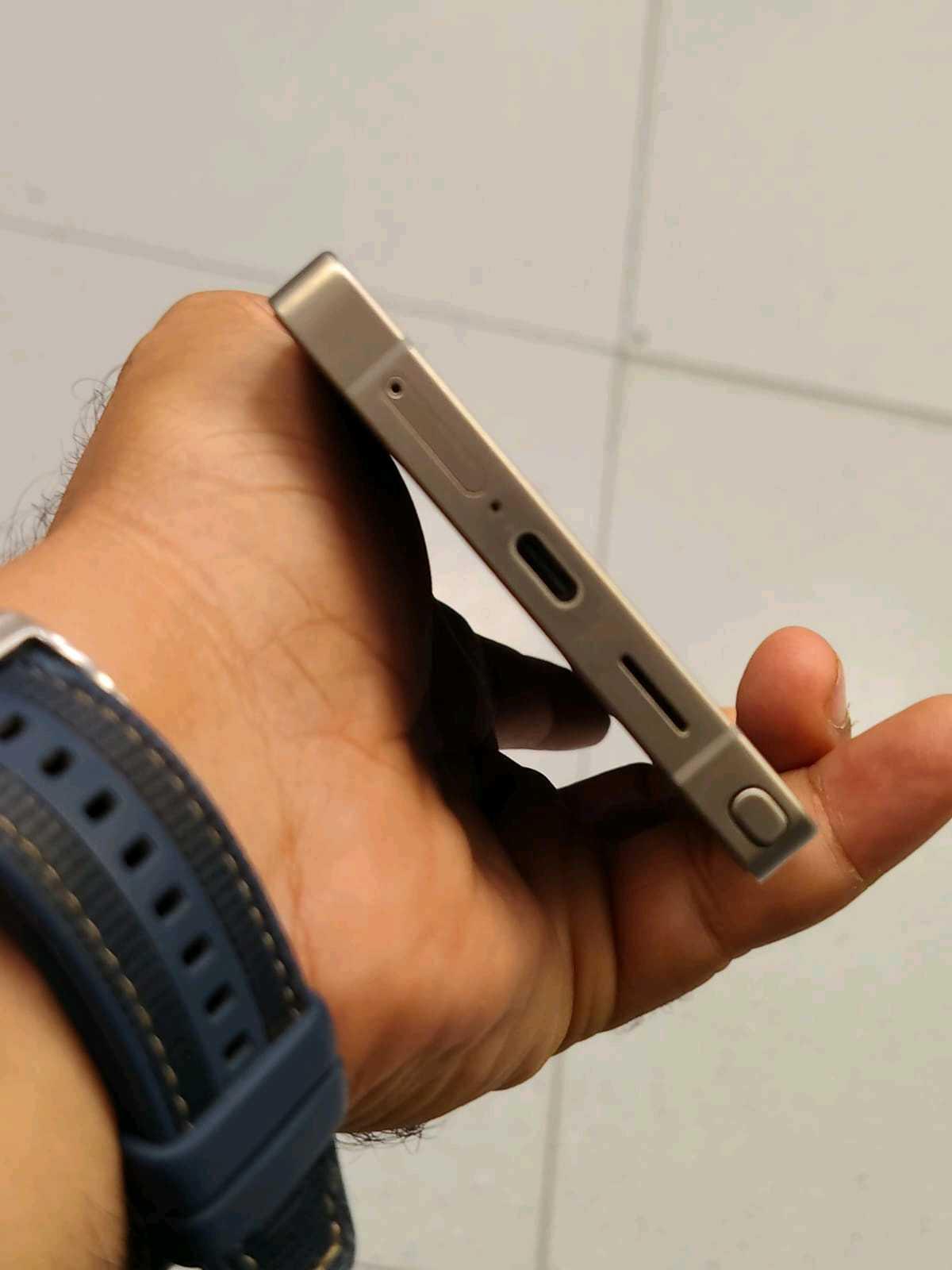 Samsung S25 Ultra  — 1/9