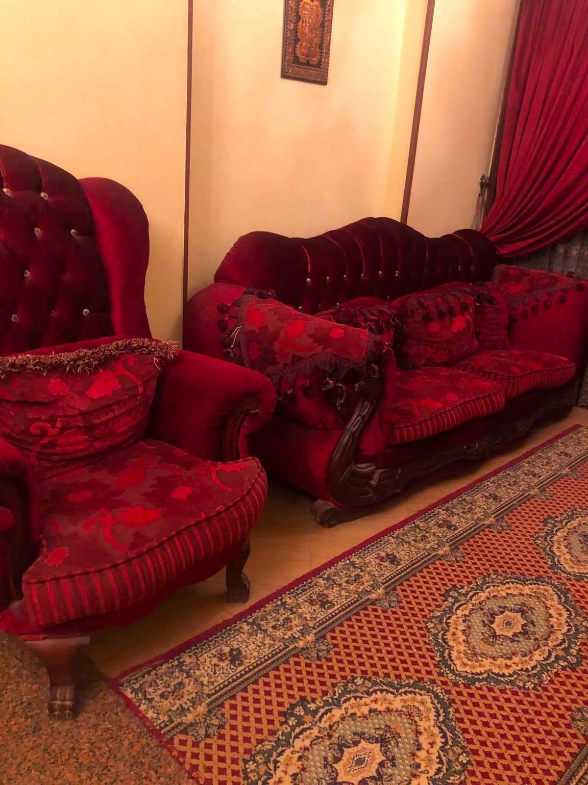 انترية بالبلتكانة
