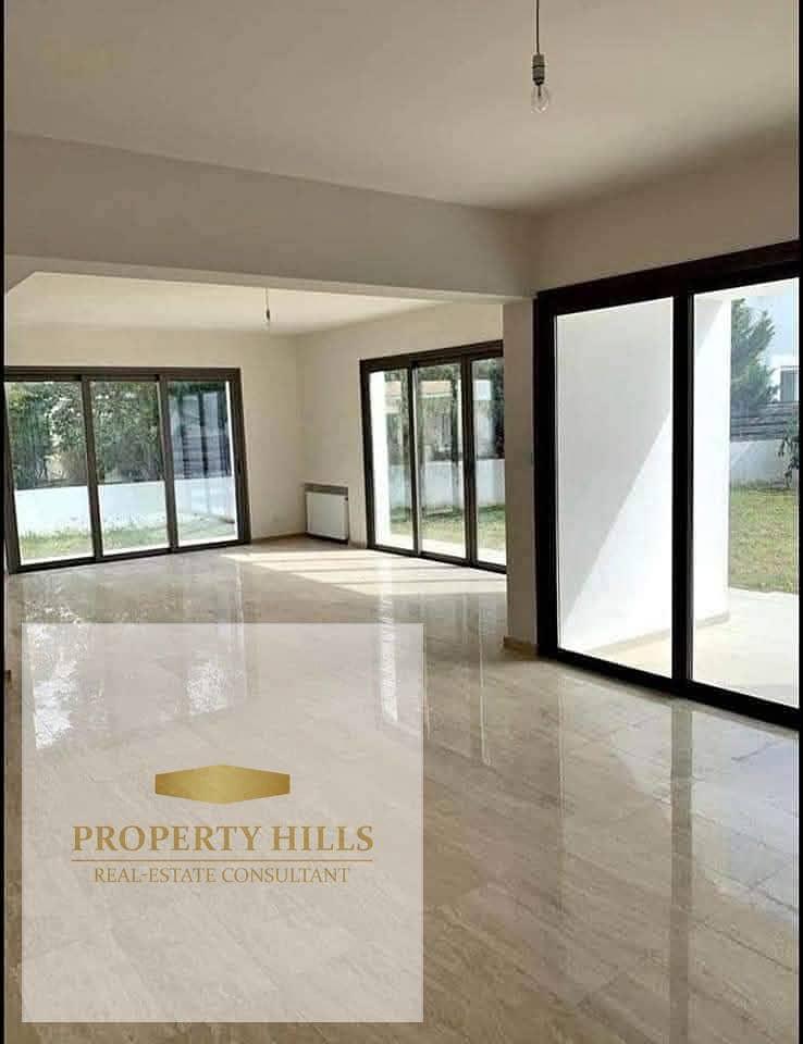 Villa for sale at the old price, ready for immediate occupancy upon signing the contract, from Patio Jada. — 1/8
