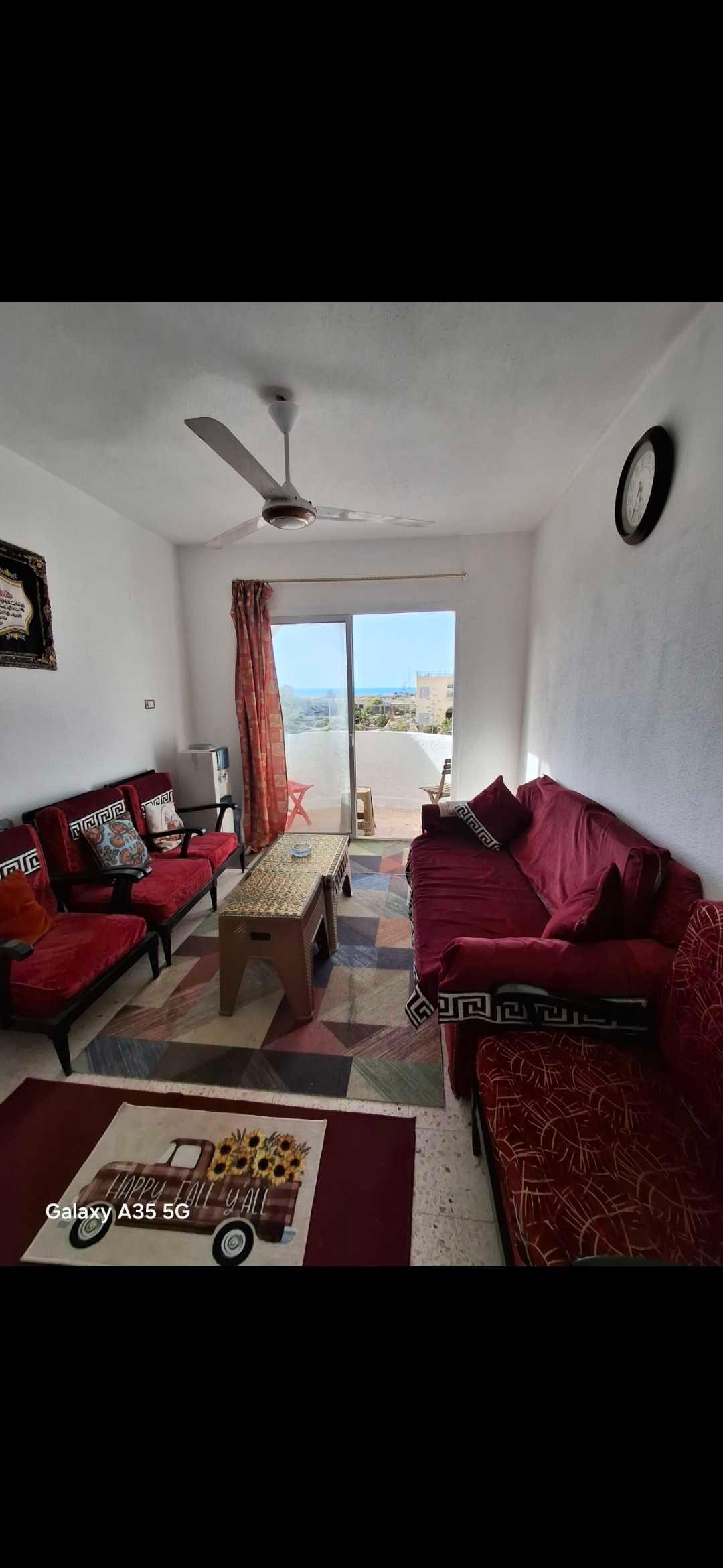 شاليه للايجار للمهندسين ك ٧٧ الساحل ٢ غرفه كل الاجهزه.فيو بحر مع المالك مباشره