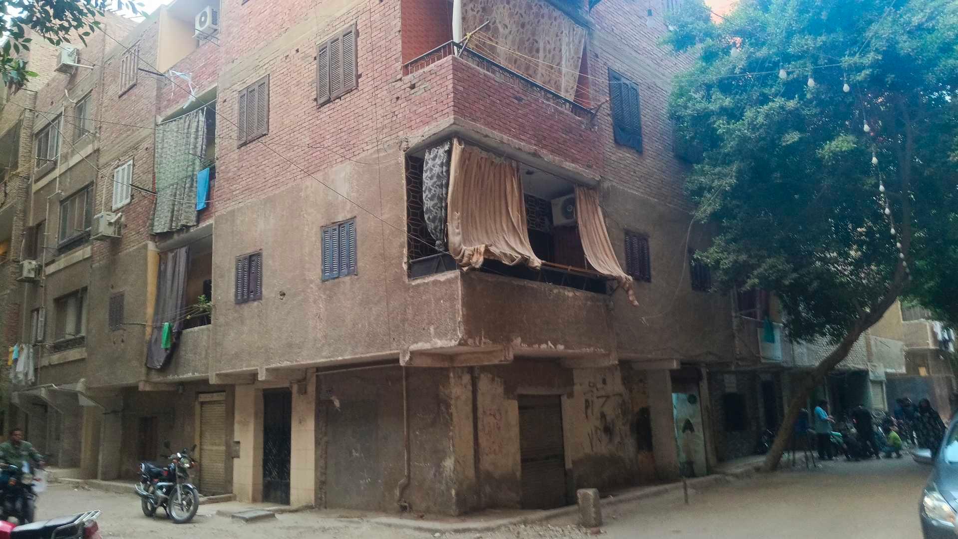 منزل 4 ادوار 