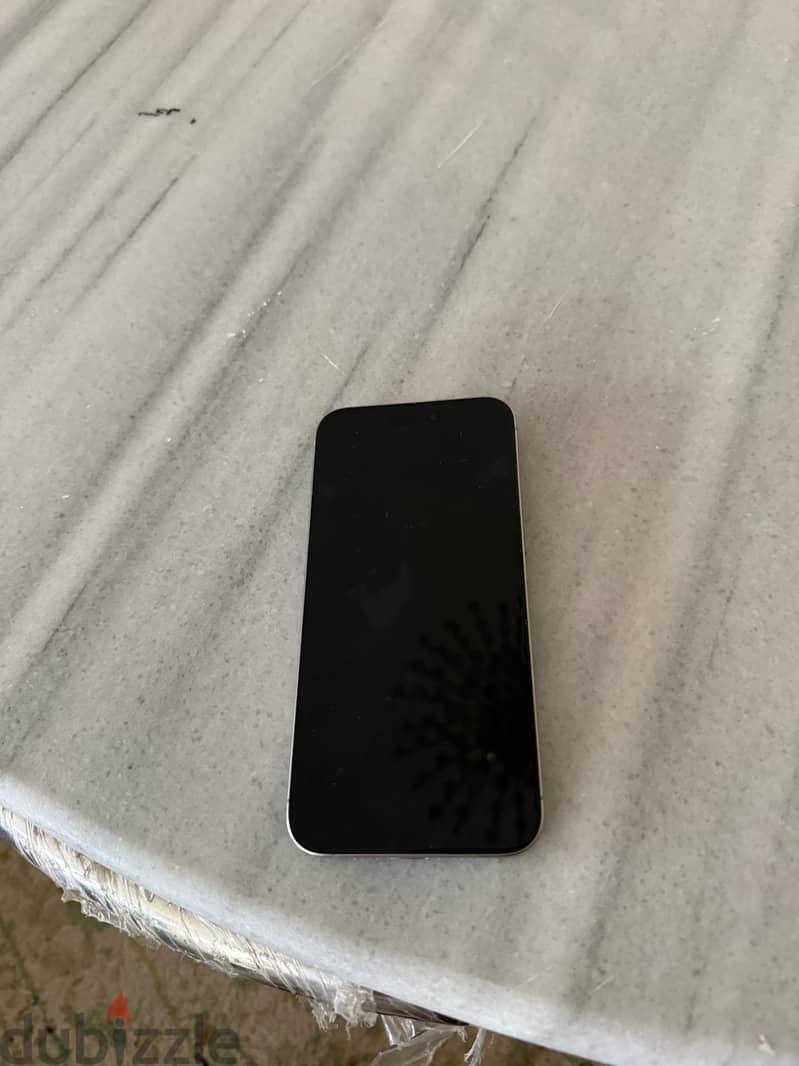 Apple - iPhone 15 Pro Max — 1/3