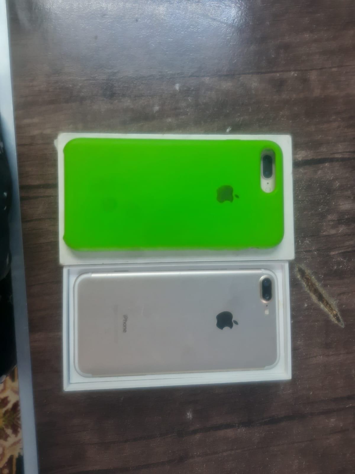 ايفون 7 بلص لبيع