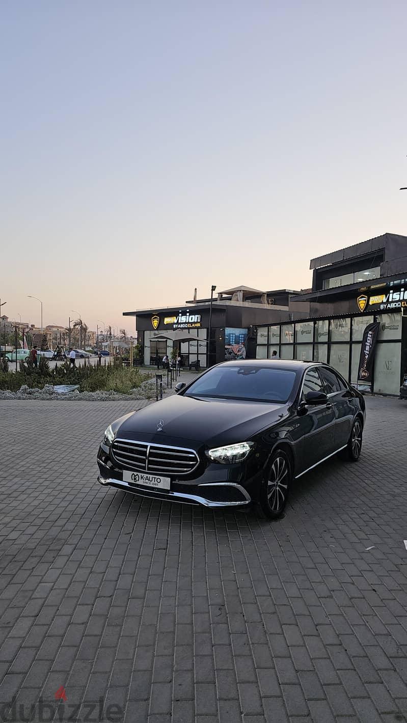 Mercedes-Benz E200 2022 وكيل