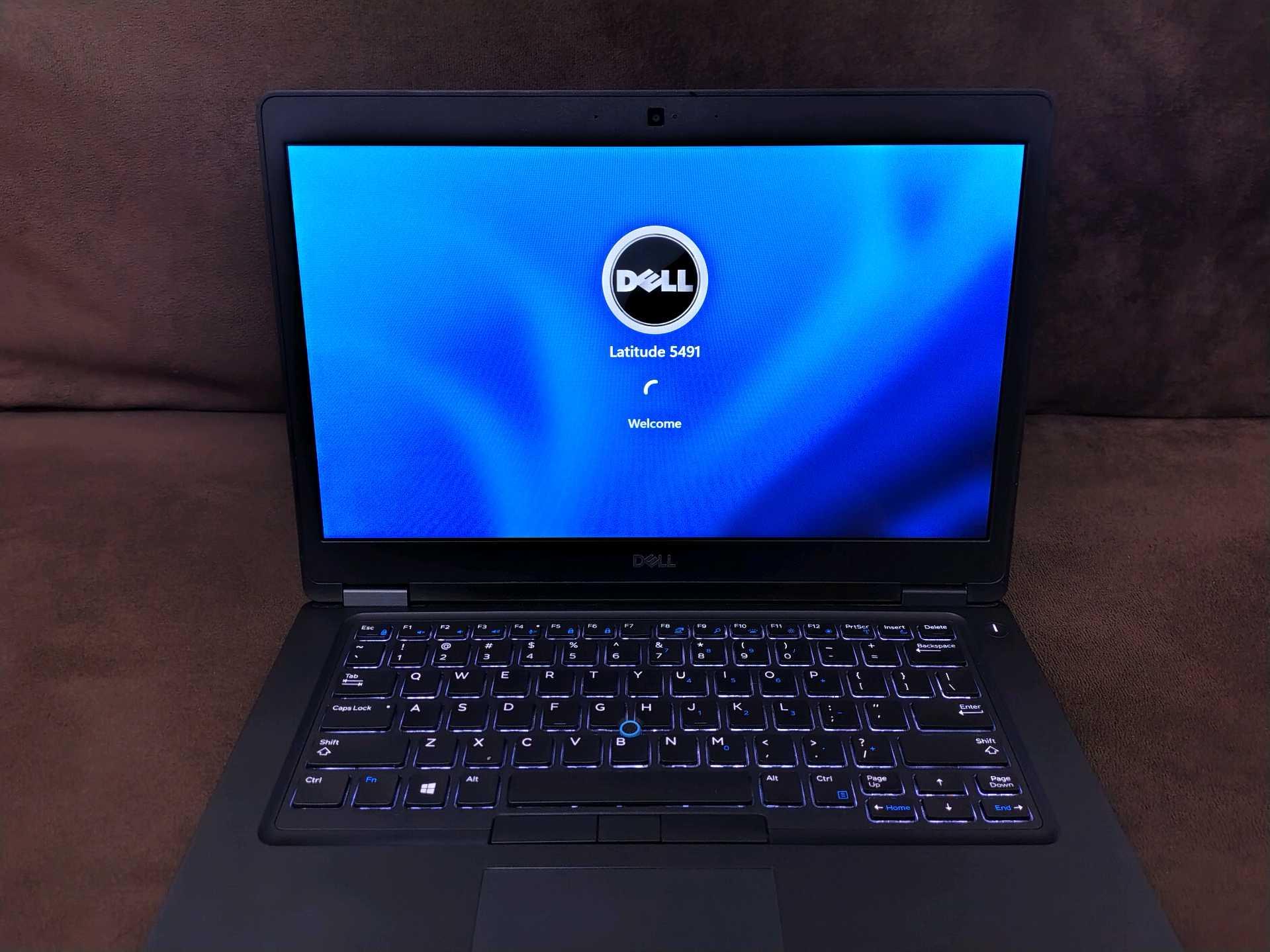 💻🔥 Dell Latitude 5491 لاب توب حالةممتازة بطارية من ساعتين ل ٣ ساعات 🔥 شاشة تاتش وكيبورد مضيئ ( فقط ٩٠٠٠ جنيه ) — 1/9
