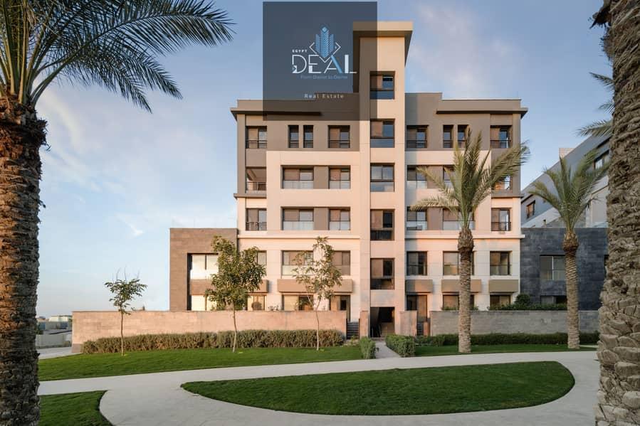 Your dream apartment in the heart of Fifth Settlement! A prime location close to AUC, Suez Road, and the Regional Ring Road, with a 35% cash discount — 1/8