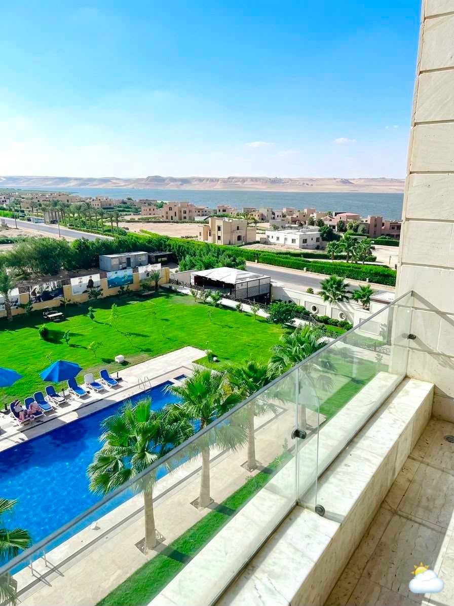 شقة فندقية بفندق لوريت الفيوم قرية تونس  — 1/14