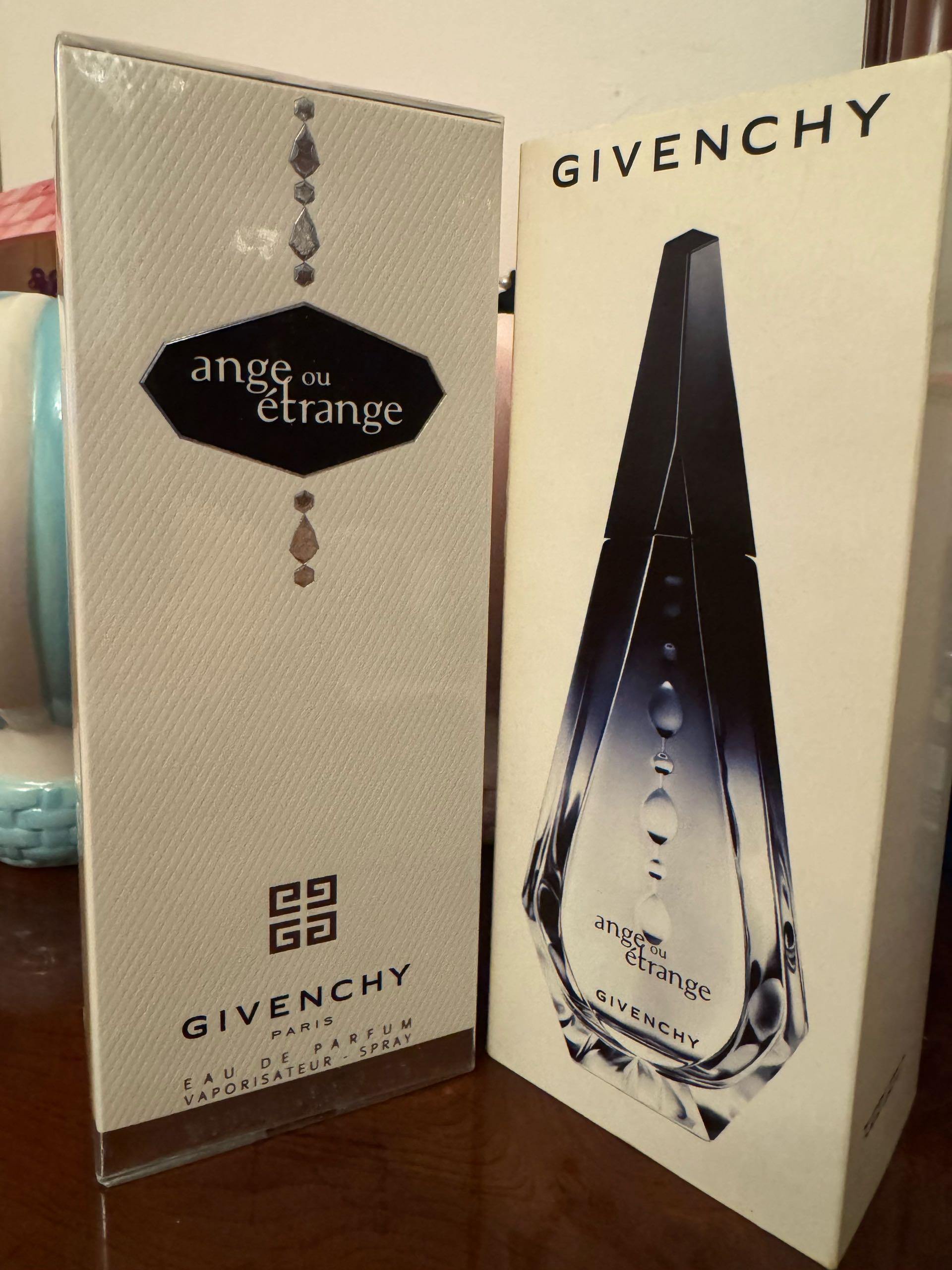 Givenchy Brand New  — 1/2