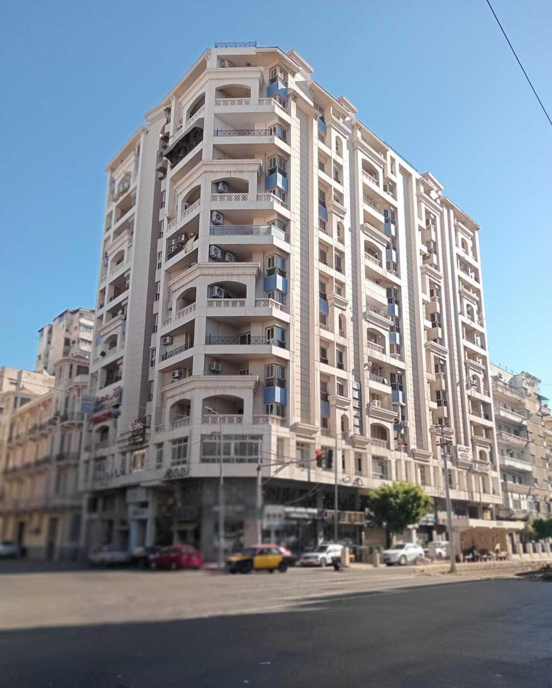 للبيع شقة 204م شارع شامبليون الاظريطة أمام طب اسنان الإسكندرية  — 1/12